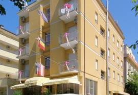 Hotel Giumer