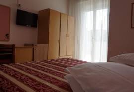 Angelus Hotel