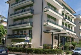 Viscount Hotel