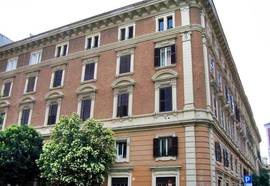 Les Chambres dOr