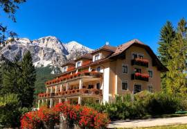 Boutique Hotel Villa Blu Cortina