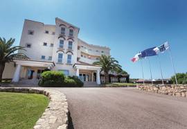 Baja Hotel