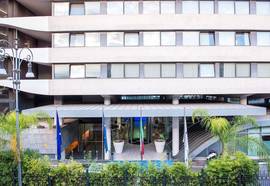 Radisson Blu es. Hotel