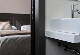 Eos Hotel