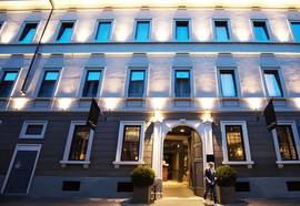 Fifty House Luxury Hotel