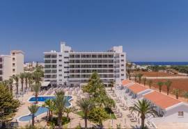 Bohemian Gardens Hotel