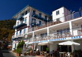 Elyssia Hotel