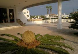 Androthea Hotel Apartments