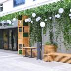 Туры в Китай из Санкт-Петербурга для 2 взрослых на праздники 2025-2026 - Campanile Shanghai Natural History Museum Hotel