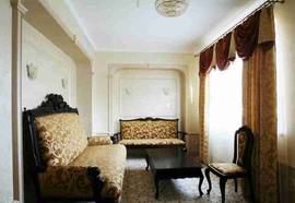 Riverside Hotel