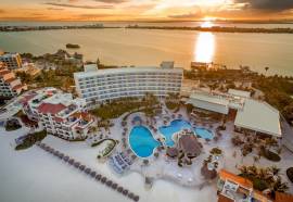 Grand Park Royal Cancun