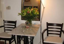 Boutique Hotel Synopsis