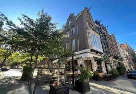 Vondelpark Apartment