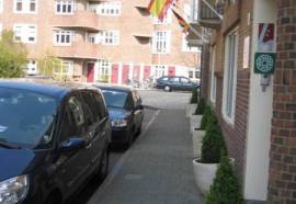 Budget Hotel Flipper