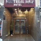 Недорогие туры в Дубай ОАЭ в отели 1*, 2*, 3* для 2 взрослых от Travelata на новый год 2025 - Montreal Naif Hotel