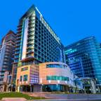 Для молодоженов туры в Абу Даби / Аль Айн, ОАЭ, в лучшие отели 4*, для 2 взрослых, на 6 дней, август 2024 - Novotel Abu Dhabi Al Bustan