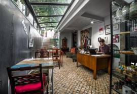 Casa do Bairro by Shiadu