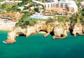 Pestana Viking Resort