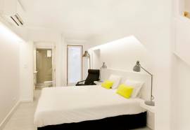 Hello Lisbon Santos Apartments