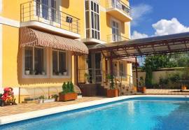 Лучезарный отель