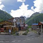 Недорогие туры в Домбай, России, в отели 1*, 2*, 3*, для 2 взрослых, на 9 дней, лето 2024 - National Dombay ski resort Hotel