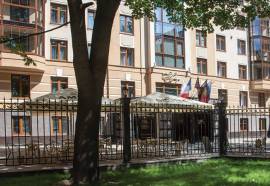 Aglaya Hotel & Courtyard