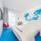 Горящие туры по России из Санкт-Петербурга в лучшие отели для 2 взрослых от Travelata 2025-2026 - Starboard Side Hotel