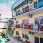 Недорогие туры в Анапу России в лучшие отели для 2 взрослых на 11 дней на май 2026 - Гостевой дом Тургеневский