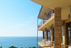 Lighthouse отель