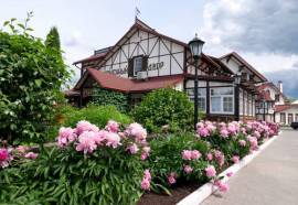 Конюшенный Двор