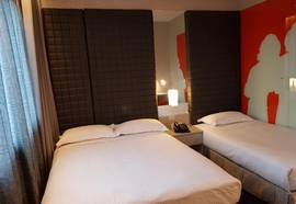 Hotel Re