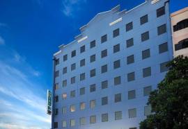 Hotel 81 Premier Hollywood